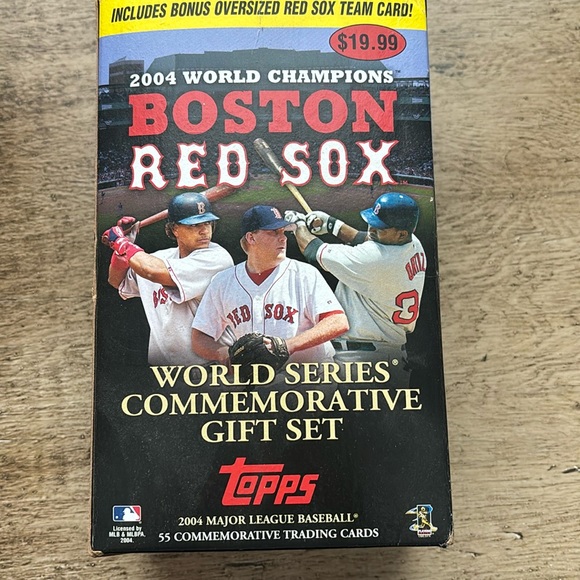 Topps 2004 World Champions Boston Red Sox commemorative gift set - Picture 1 of 5